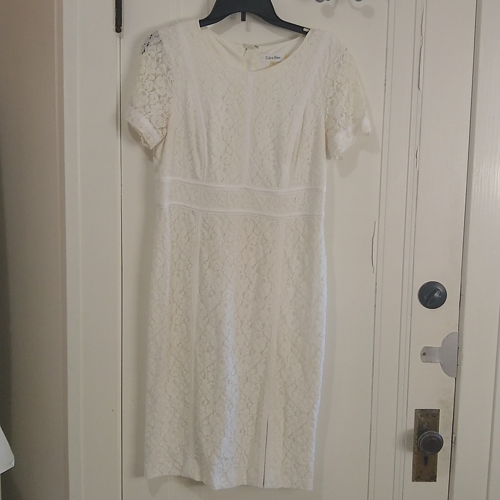 Calvin Klein white lace overlay sheath dress size 10